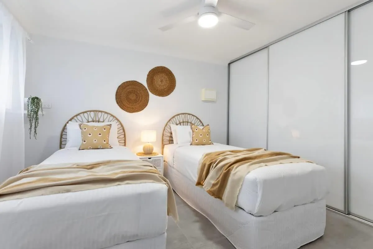 Coastal 3Br Beachside Haven, Pet-Friendly! Buddina Semesterbostad
