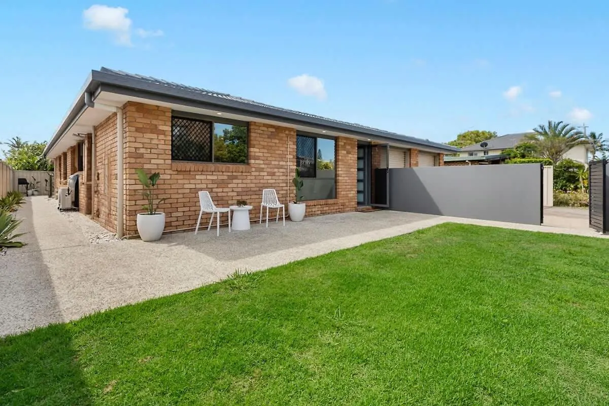 Coastal 3Br Beachside Haven, Pet-Friendly! Buddina 0*,  Australien