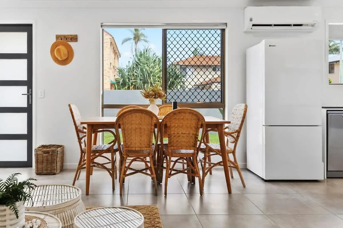 Semesterbostad Coastal 3Br Beachside Haven, Pet-Friendly! Buddina Australien